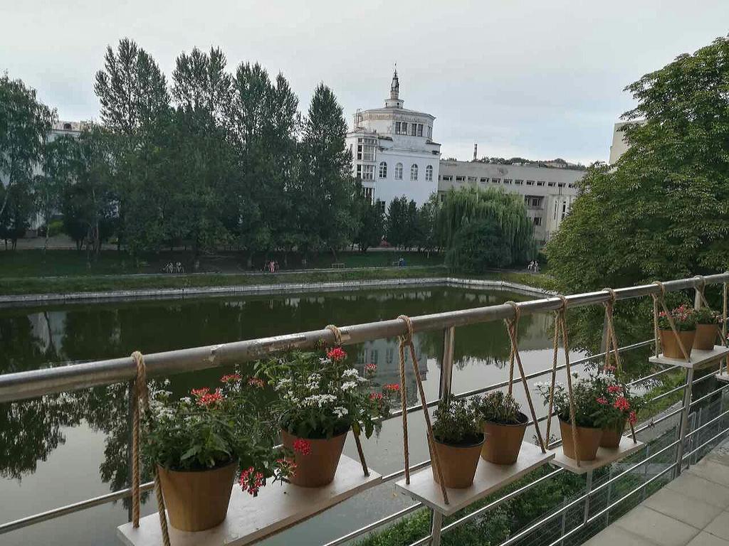 City Central Lviv Hostel Экстерьер фото