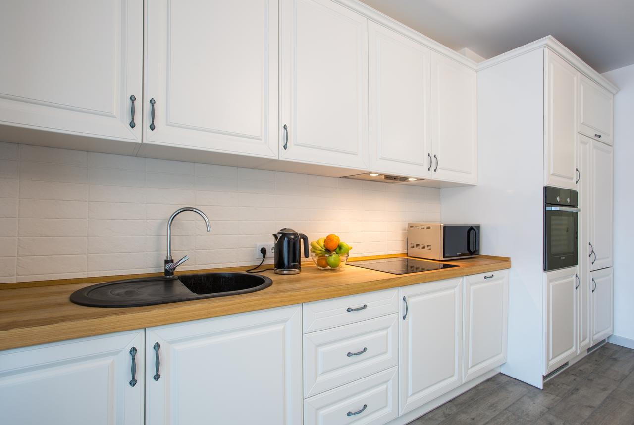 City Central Lviv Hostel Экстерьер фото